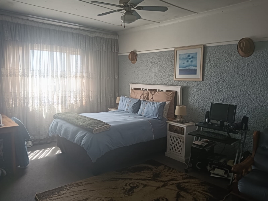 2 Bedroom Property for Sale in Quigney Eastern Cape